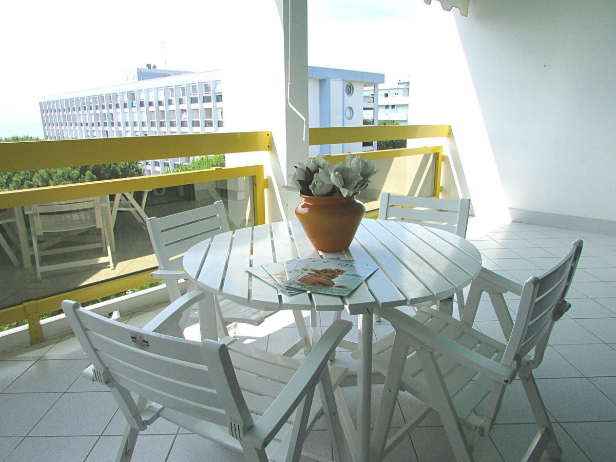 Solarium Apartment Bibione Bagian luar foto