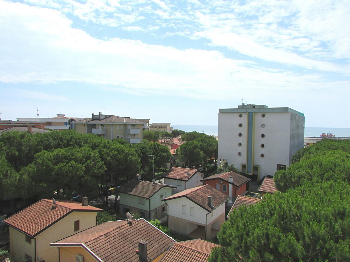 Solarium Apartment Bibione Bagian luar foto