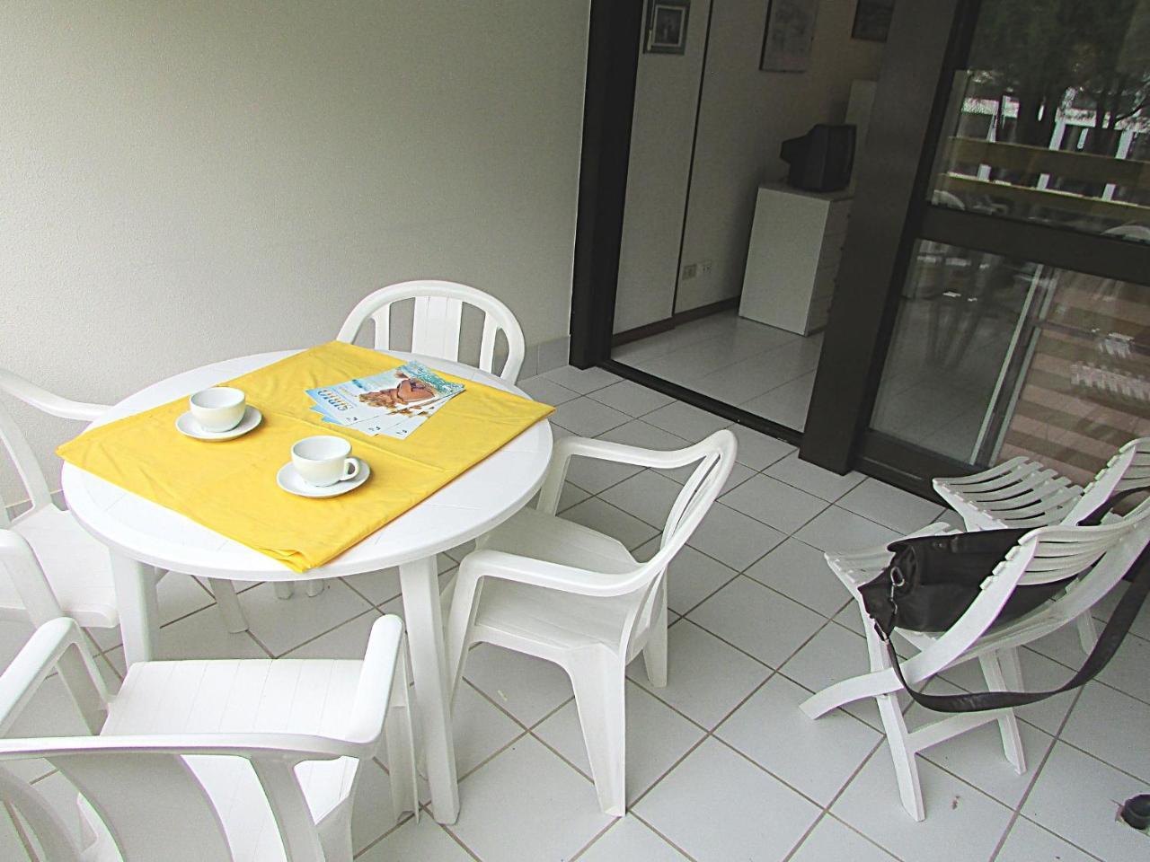 Solarium Apartment Bibione Bagian luar foto
